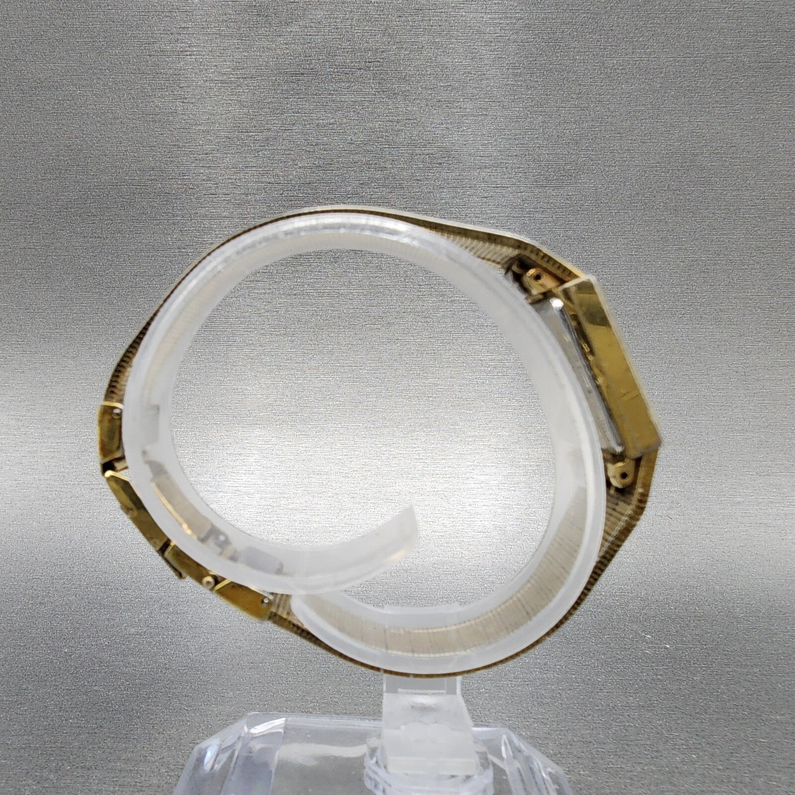 Seiko Tank Watch Women 17mm Champagne Dial Gold Tone Rectangle 14215779 NewBat8