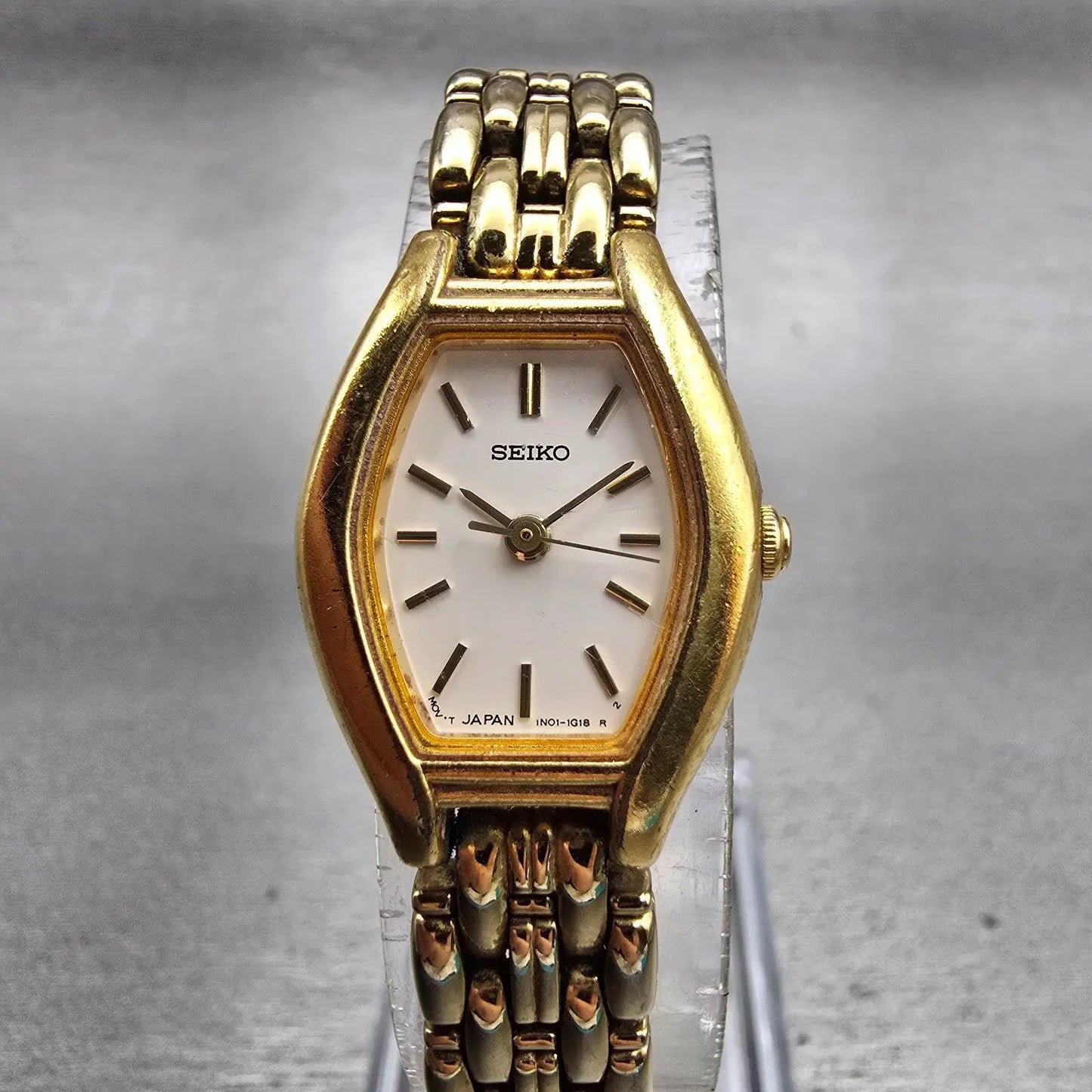 Seiko Watch Women 18mm White Dial Gold Tone Oval 1N01-5C19 New Battery Vintage0