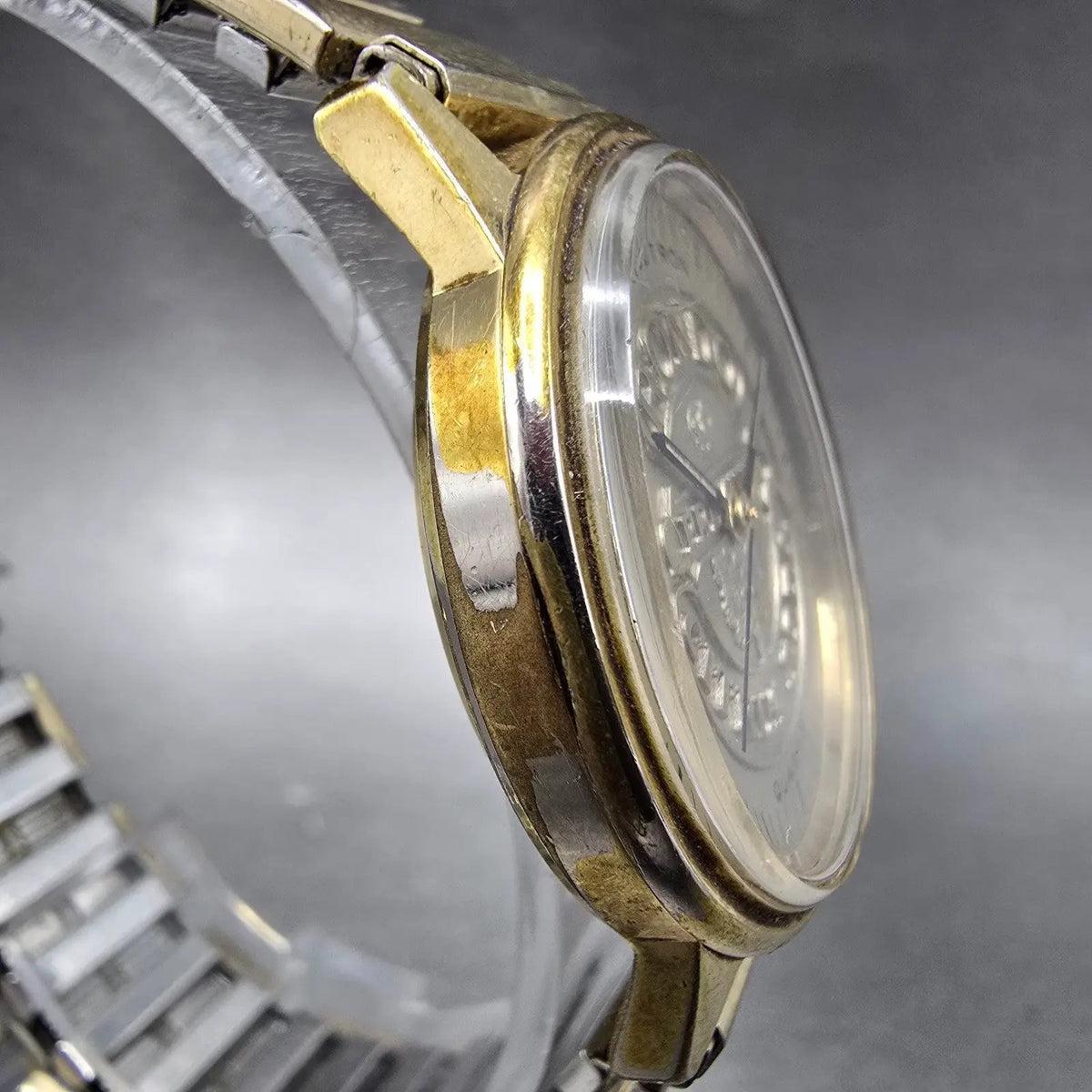 Bulova Accutron Watch Men 33mm Gold Dial Gold Plated Round N9 VTG  PARTS4