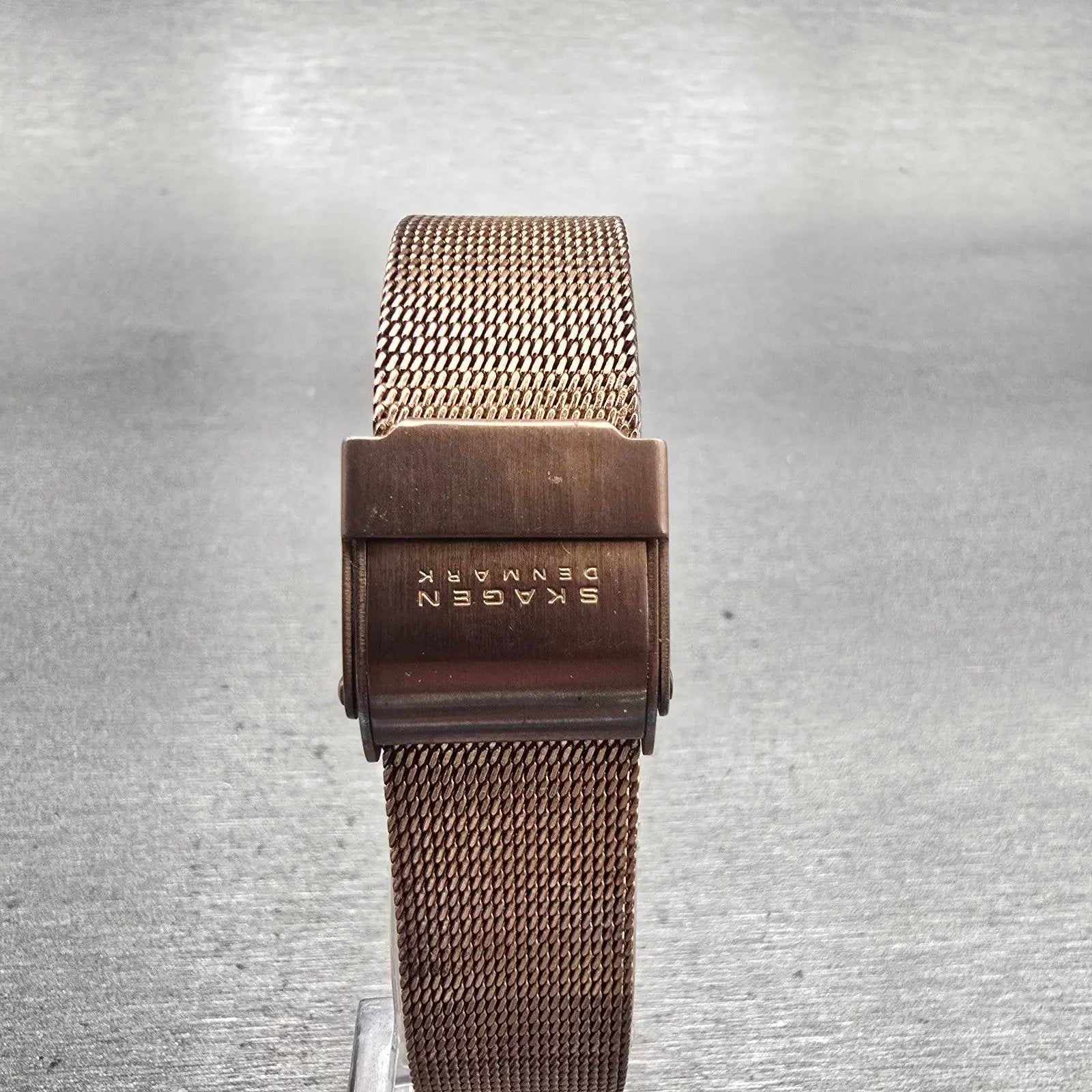 Skagen Denmark Watch Women 21mm MOP Dial Rose Gold Rectangle 380XSRR New Battery7