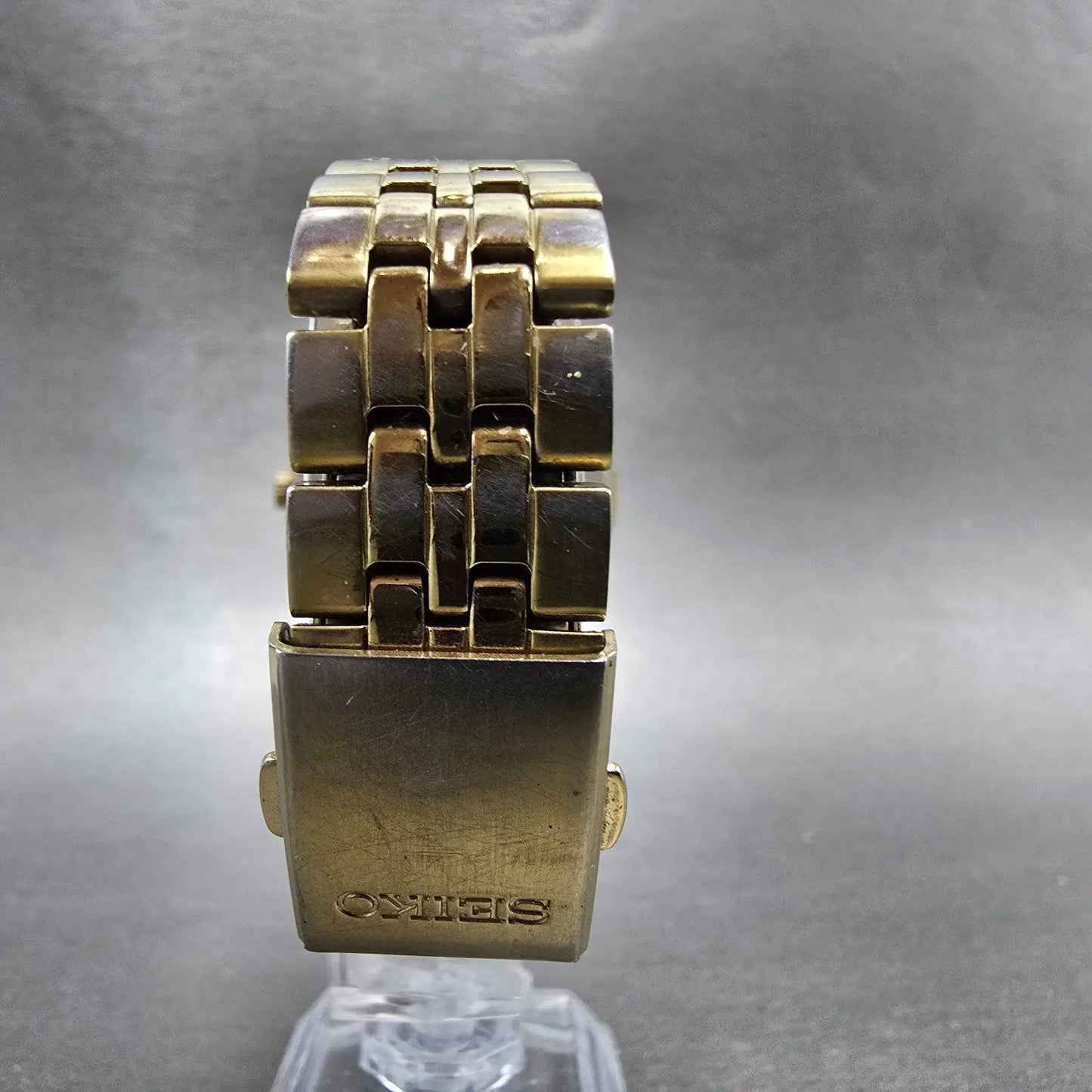 Seiko Solar Watch Men 37mm Champagne Dial Gold Tone Daydate V158-0aa0 Runs NKJWW8