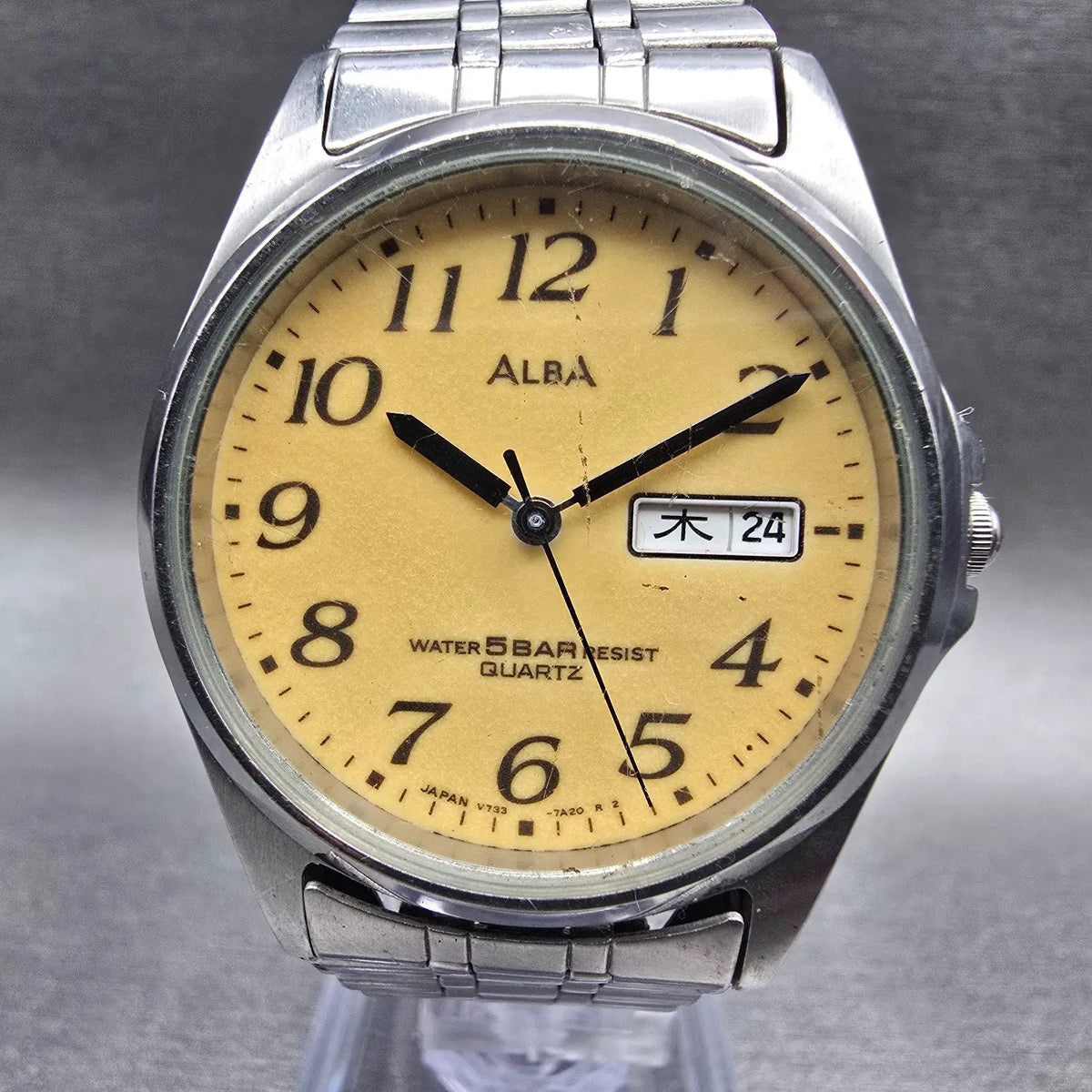 Seiko Alba Watch Men 34mm Yellow Dial Silver Tone Daydate V733-7A00 New Battery1