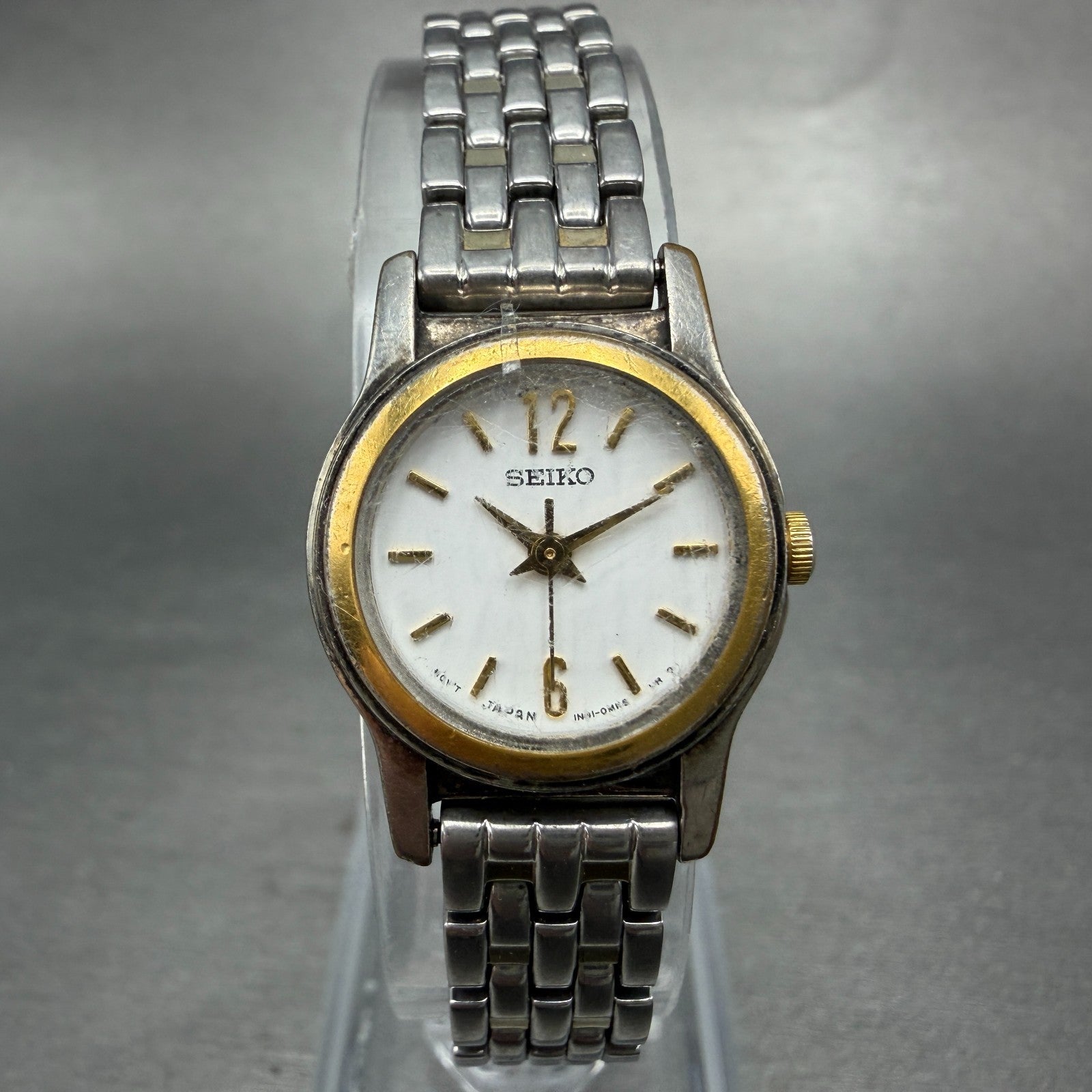 Seiko Watch Women 19mm White Dial Two Tone Round 1n01-0gd0 New Battery Vintage0