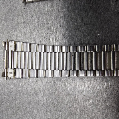 Seiko Bracelet 19mm Stainless Steel Gold Tone READ!!!!!!! Vintage Z46211