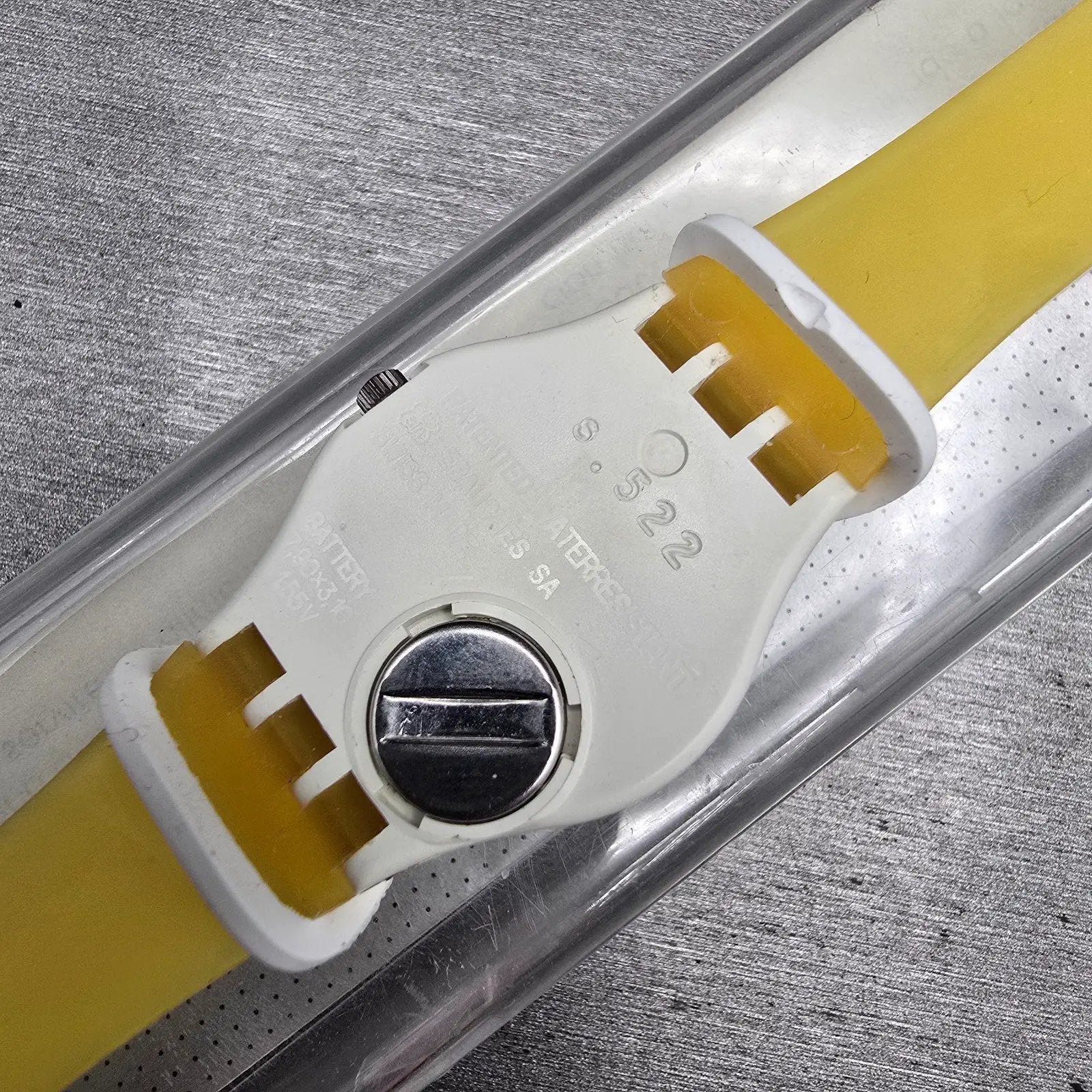 Swatch Lady Banana Watch Women 24mm Blue Dial White Case Round LW106 New Battery6