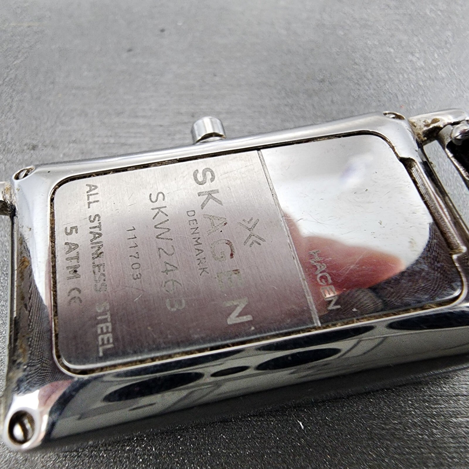 Skagen Hagen Tank Watch Men 22mm Silver Dial Stainless Steel Rectangle New Batt9