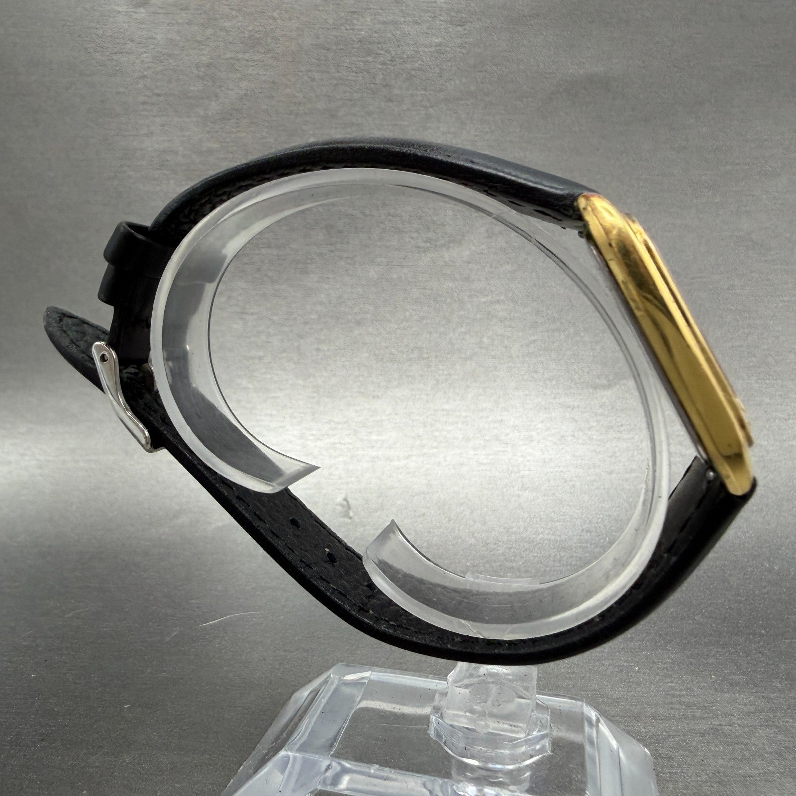 Seiko Watch Men 28mm Black Dial Gold Tone Rectangle 9021-5170 New Battery VTG8