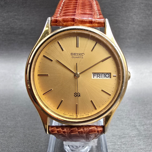 Seiko SQ Watch Men 33mm Gold Dial Gold Tone Daydate Round 5Y23-7079 New Batt JP0