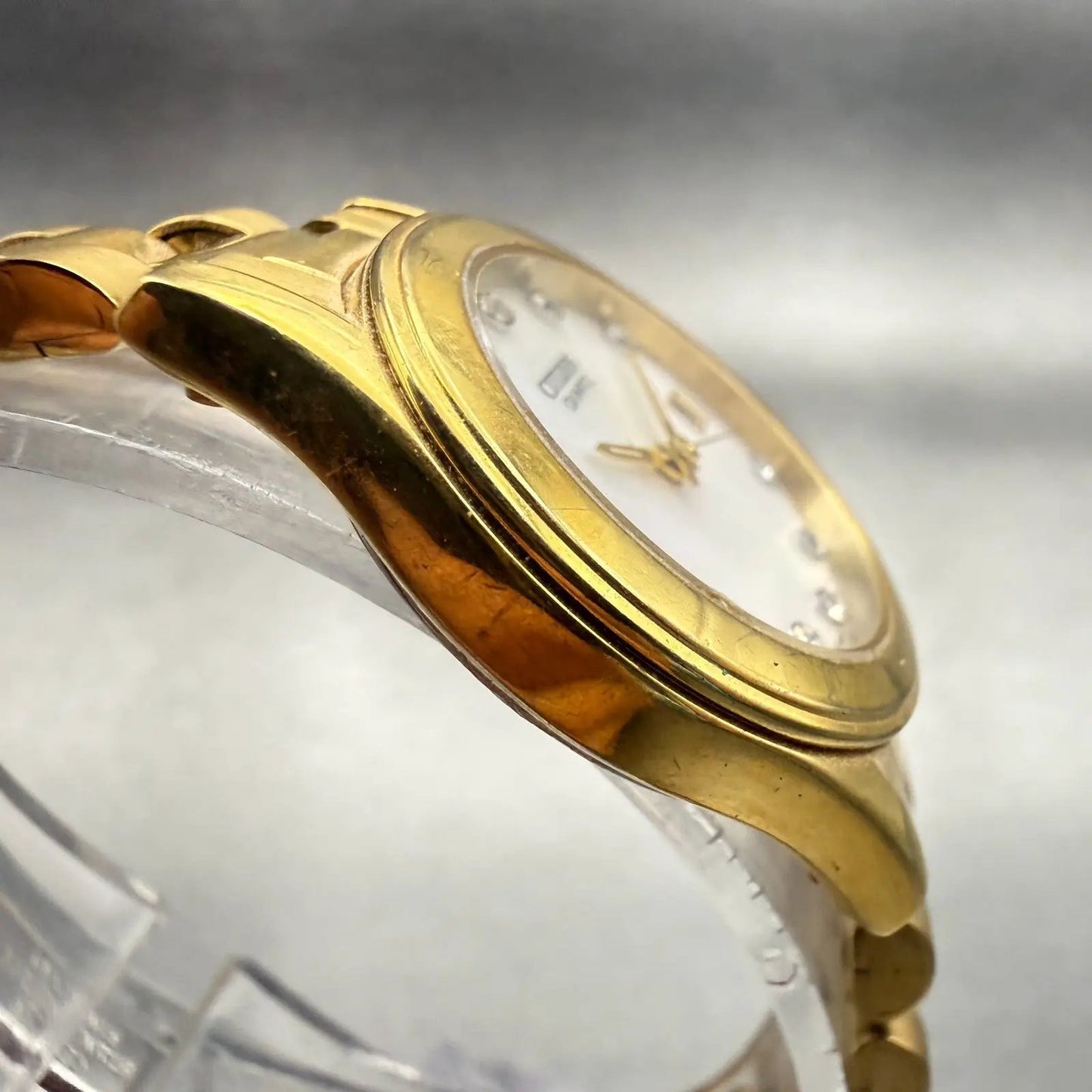 Citizen Watch Women 26mm MOP Dial Gold Gemmed Date Round 1012-S075688 New Batt3
