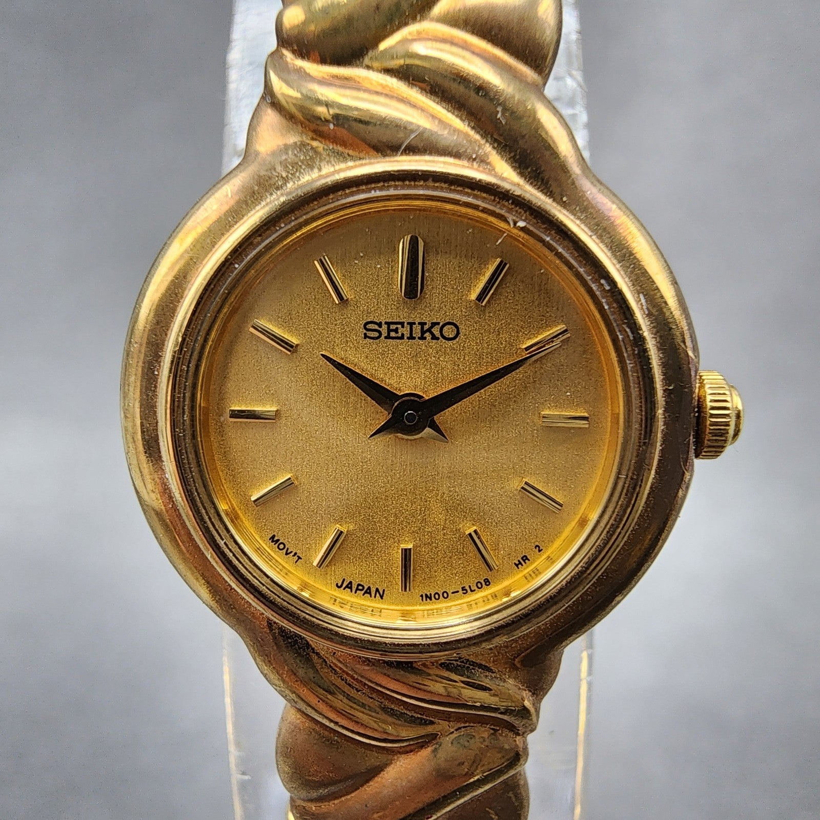 Seiko Watch Women 19mm Chamapgne Dial Gold Tone Round 1n001h40 New Battery1