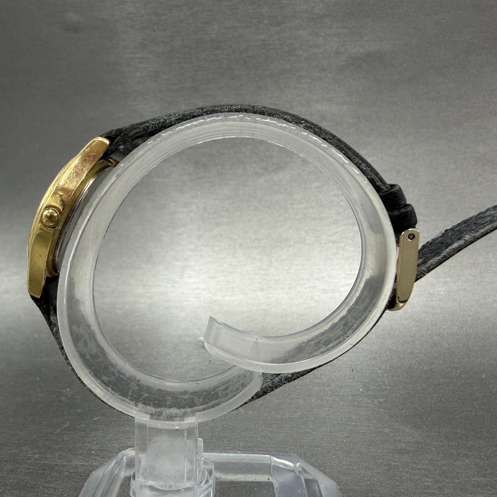 Seiko Avenue Watch Women 25mm Silver Gold Tone Round 2P21-0290 New Battery ER6