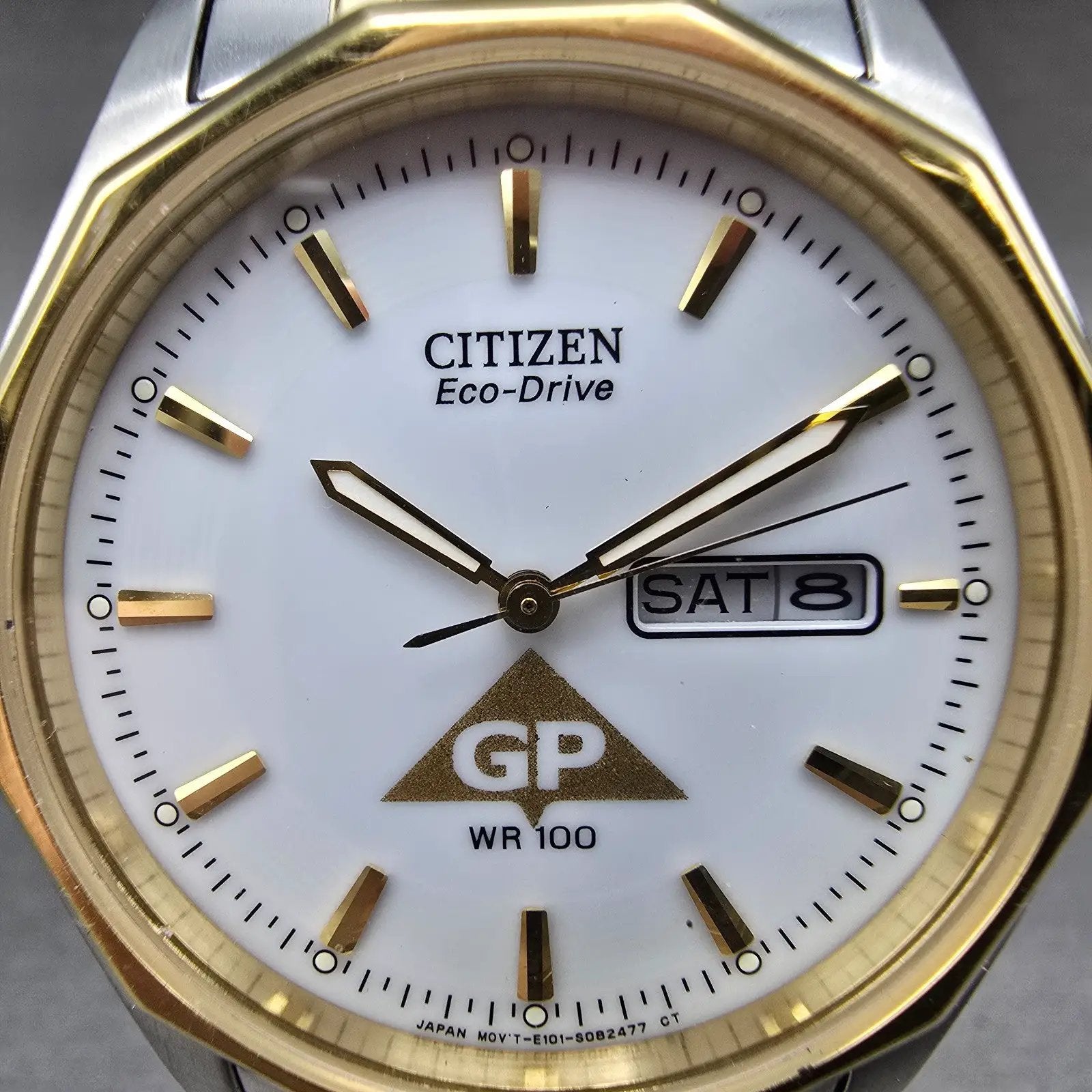 Citizen Eco-Drive Watch Men 37mm White Dial Two Tone Daydate E101-S053439 WorksP1