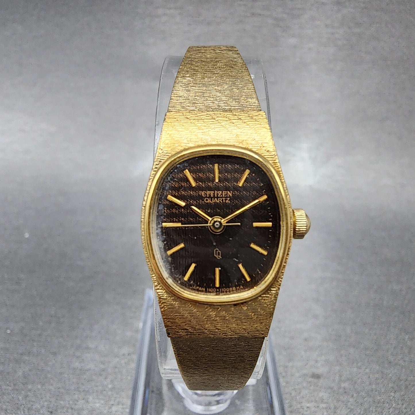 Citizen CQ Watch Women 17mm Brown Dial Gold Tone Oval 4102401 New Battery0
