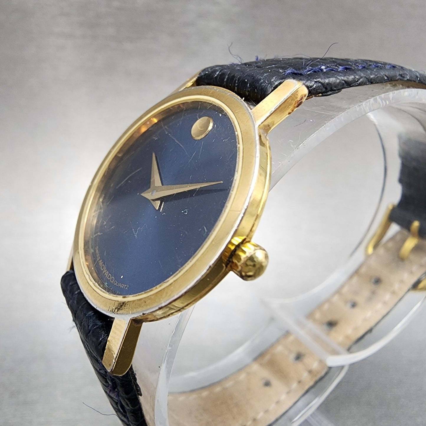 Movado Museum Watch Women 24mm Blue Dial Gold Tone Round 87A1832 PARTS3
