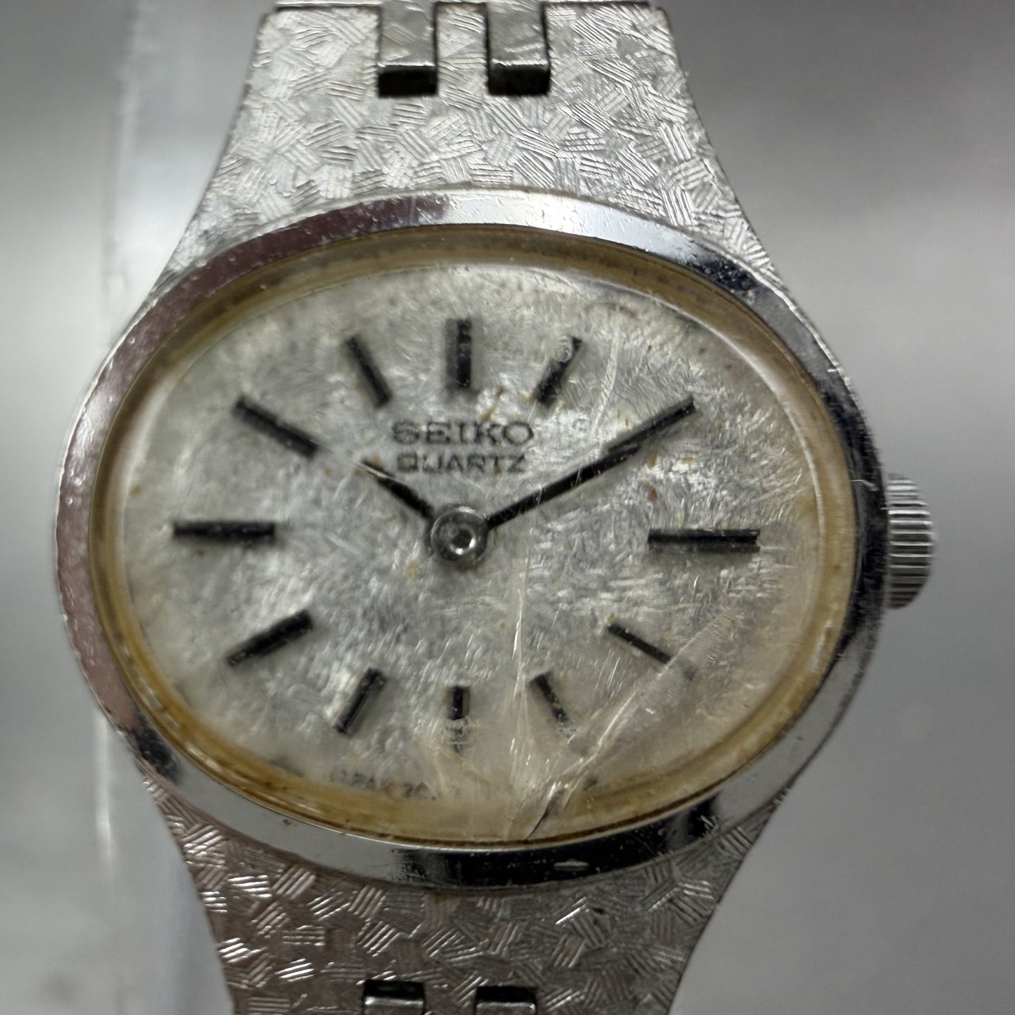 Seiko Watch Women 17mm Silver Dial Silver Tone Oval 2C205759 VTG New Battery1