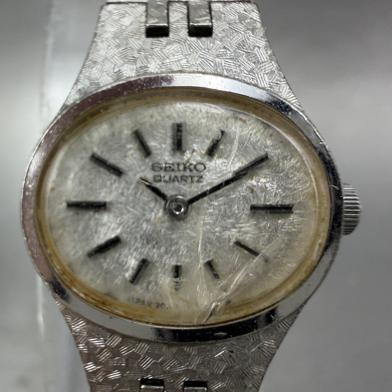Seiko Watch Women 17mm Silver Dial Silver Tone Oval 2C205759 VTG New Battery1