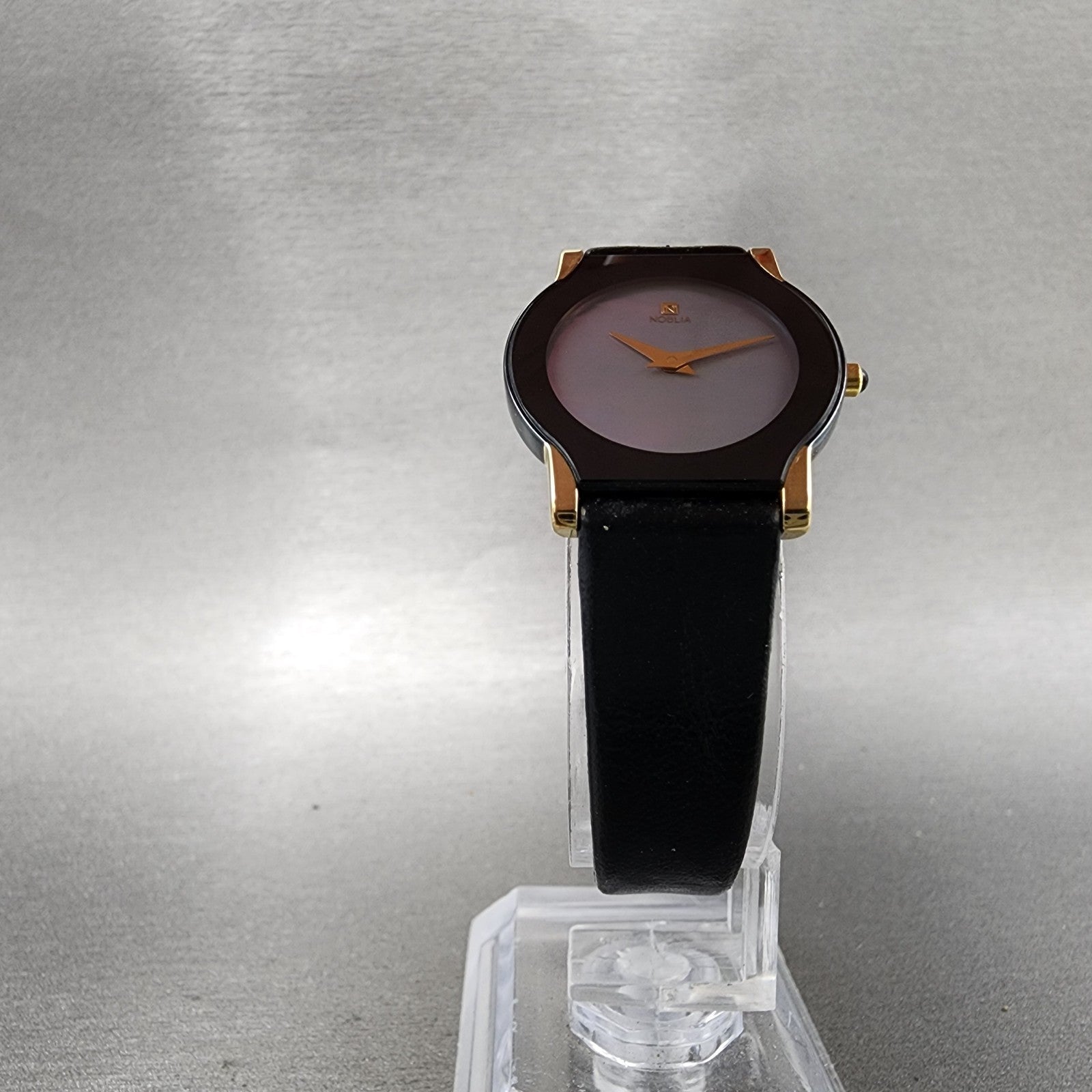 Citizen Noblia Watch Women 24mm MOP Dial Black Gold Tone Round New Battery VTG5