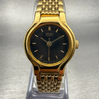 Seiko Watch Women 17mm Black Dial Gold Tone Round V401-0289 New Battery Vintage0