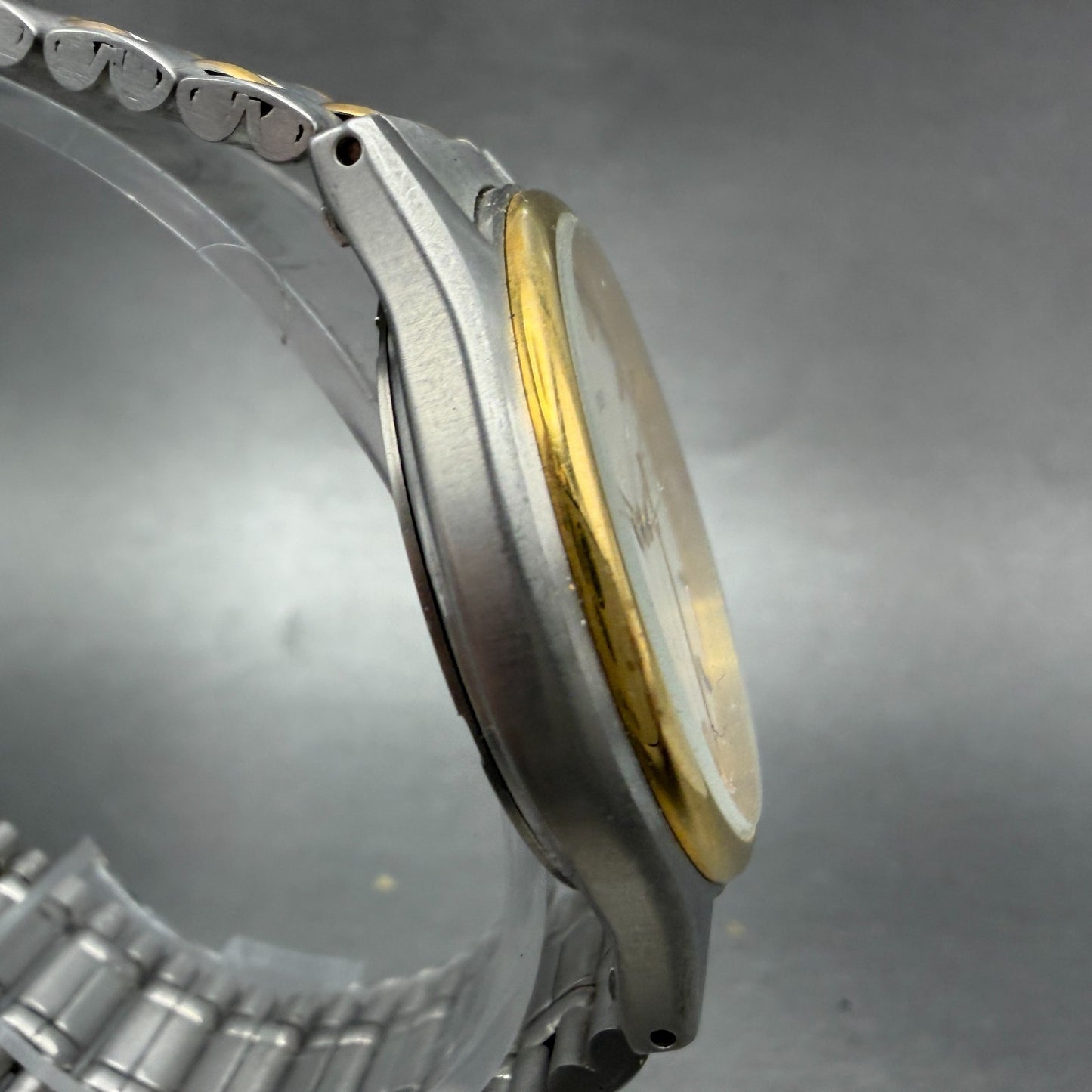 Bucherer Q Watch Men 36mm White Dial Two Tone Date Round 1.1471.0.82 PARTS4