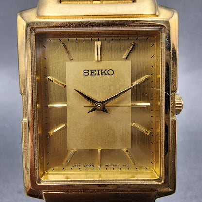 Seiko Tank Watch Men 26mm Champagne Dial Gold Tone Rectangle 7N015C90 New Batt1