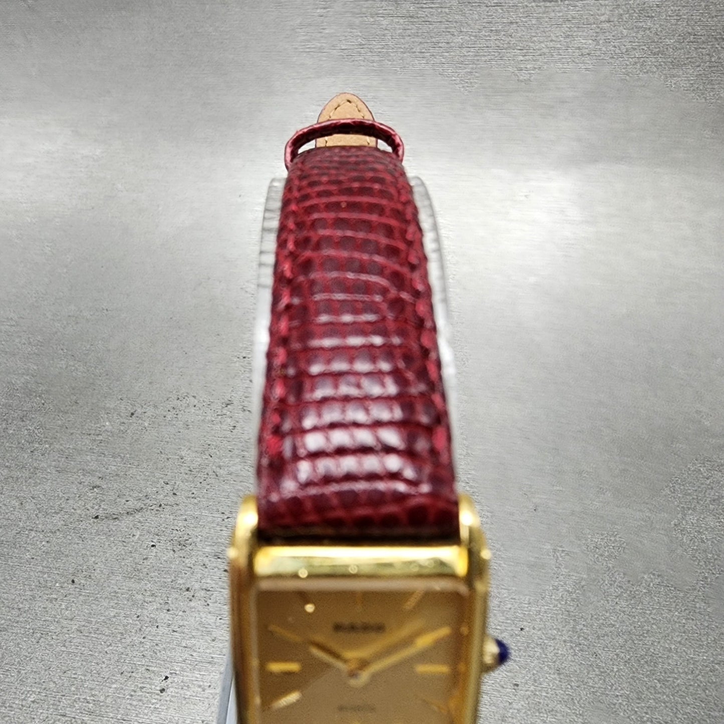 Rado Tank Watch Women 18mm Gold Dial Gold Tone Rectangle 133.9555.2 New BatteryA4
