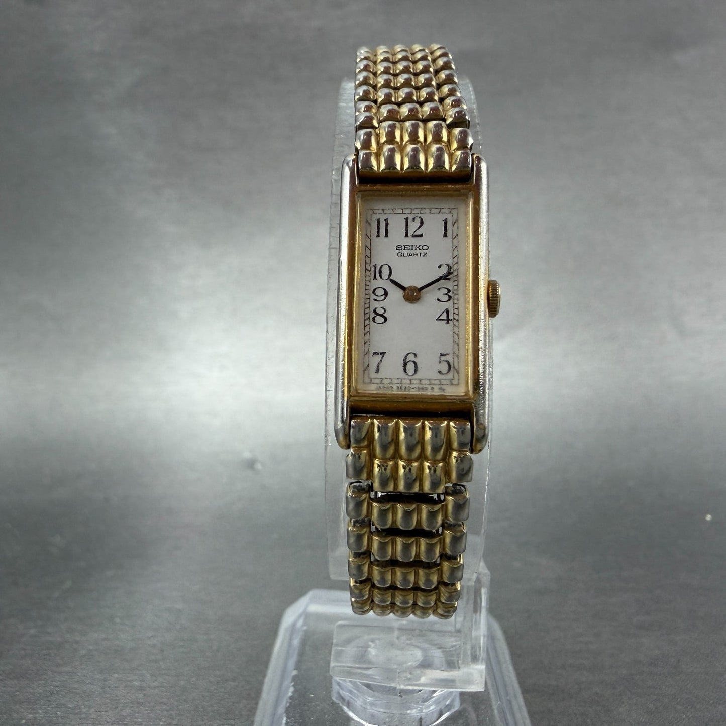 Seiko Tank Watch Women 13mm White Dial Gold Tone Rectangle 2e20-6129 New Battery5