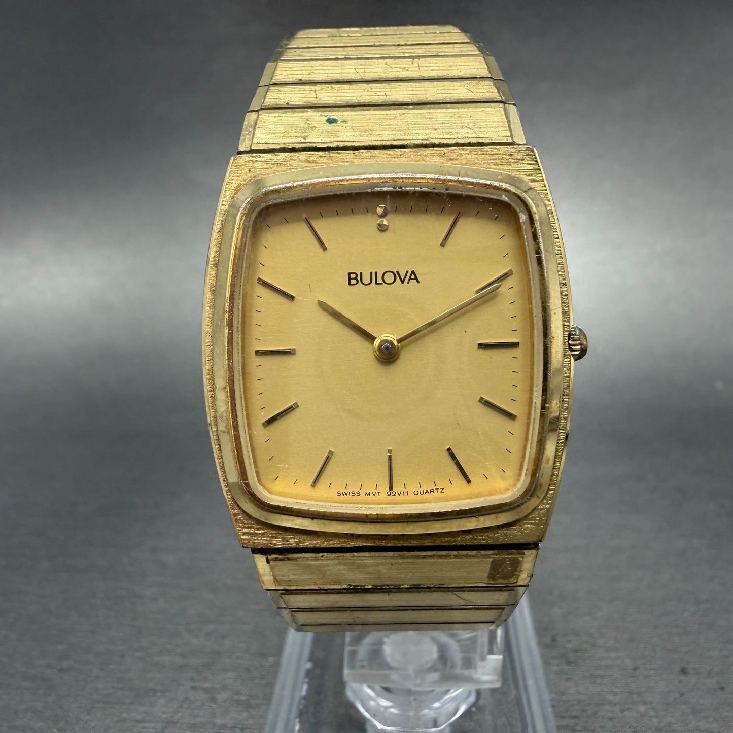 Bulova Tank Watch Men 27mm Gold Dial Gold Tone Rectangle 92V11 Vintage PARTS0