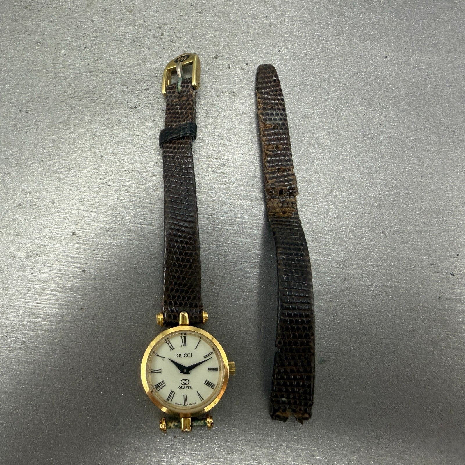 Gucci 2000L Watch Women 21mm Cream Dial Gold Plated Round New Battery KLQ0
