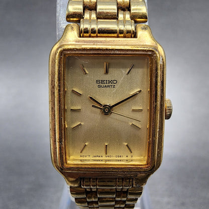 Seiko Tank Watch Women 17mm Gold Dial Gold Tone Rectangle V4015129 New Battery1