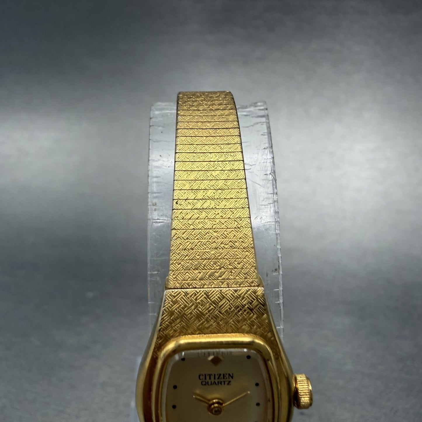 Citizen CQ Watch Women 17mm Champagne Dial Gold Tone 3220-324099 New Battery4