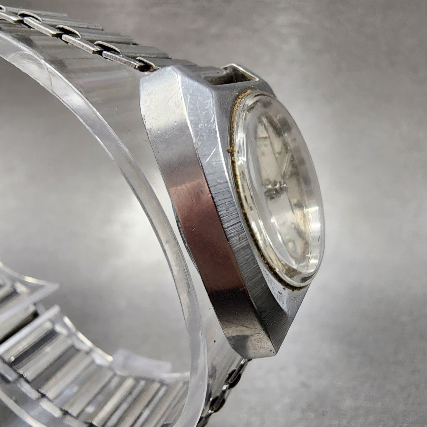 Citizen Watch Women 24mm Silver Dial Silver Tone Manual 552119 Runs3