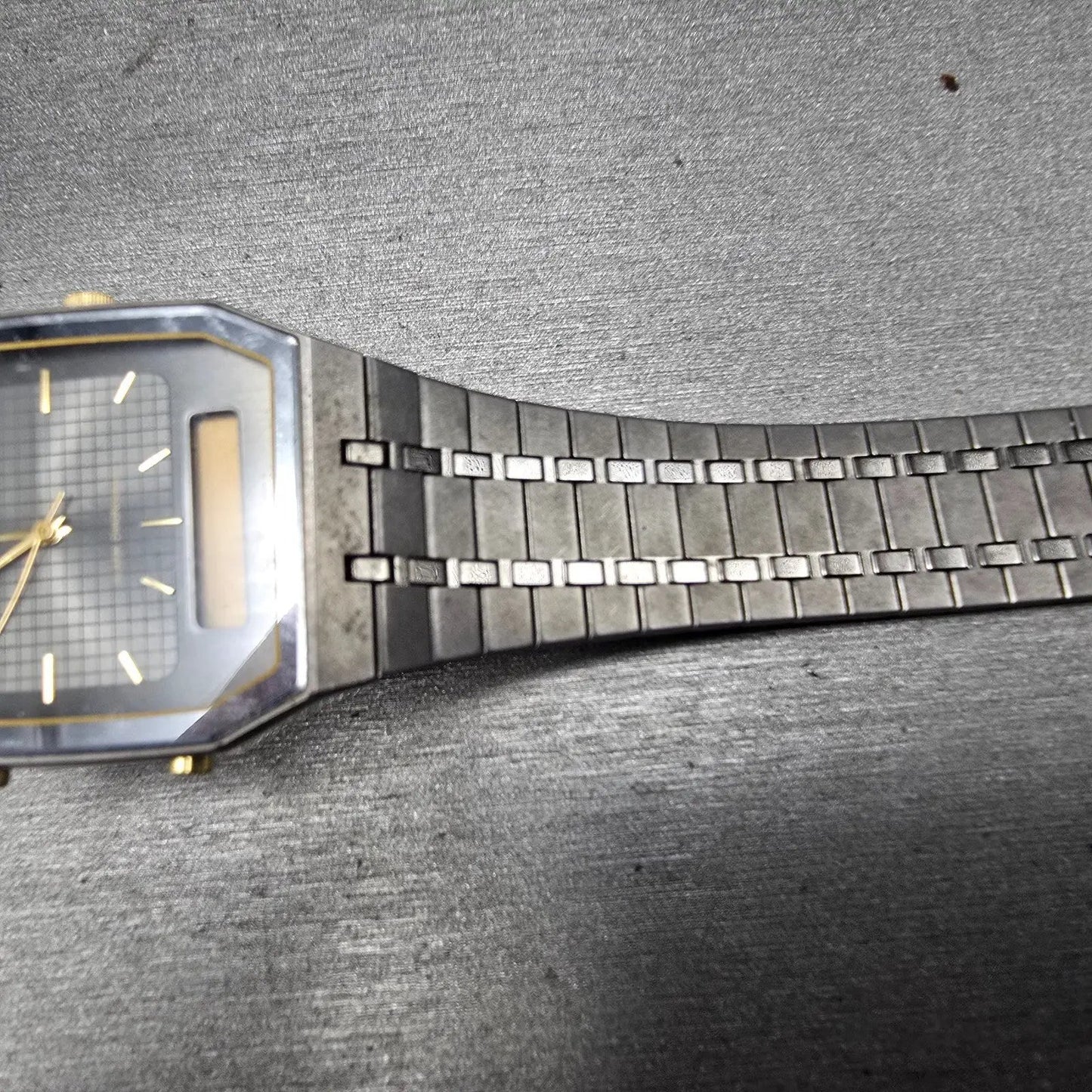 Seiko Watch Men 29mm Black Analog Digital Alarm Chronograph H601 PARTS Vintage6