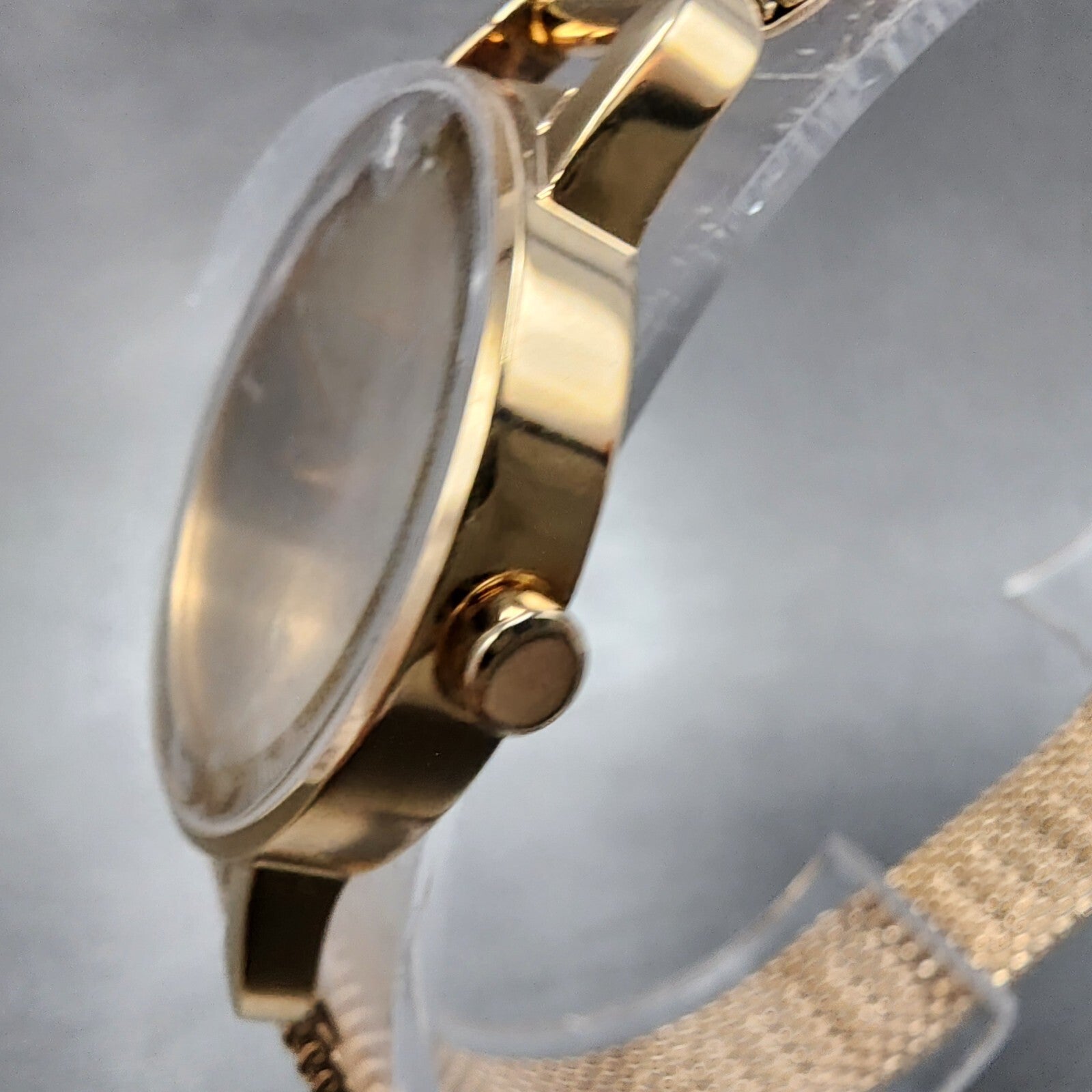 Citizen Watch Women 26mm Champagne Dial Rose Gold Tone Round Mesh Ban EZ700351X2