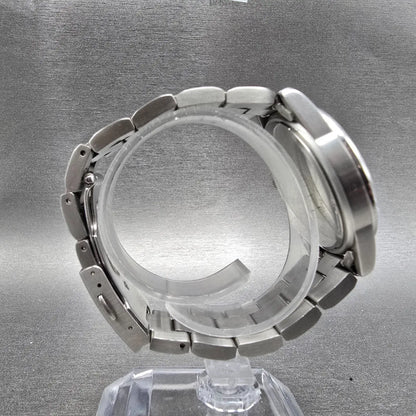 Guess Steel Watch Men 37mm Champagne Dial Steel Date Round G85391G New Battery8