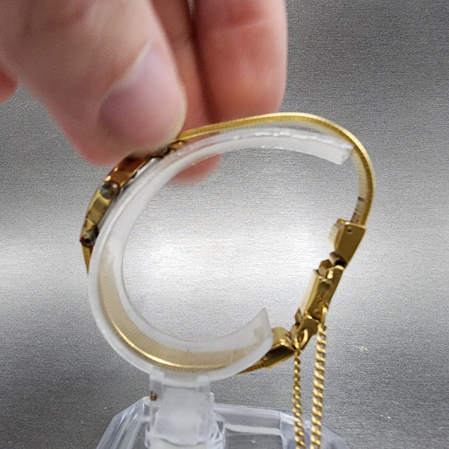 Seiko Watch Women 17mm Champange Dial Gold Tone Round 2C20-0149 New Battery
