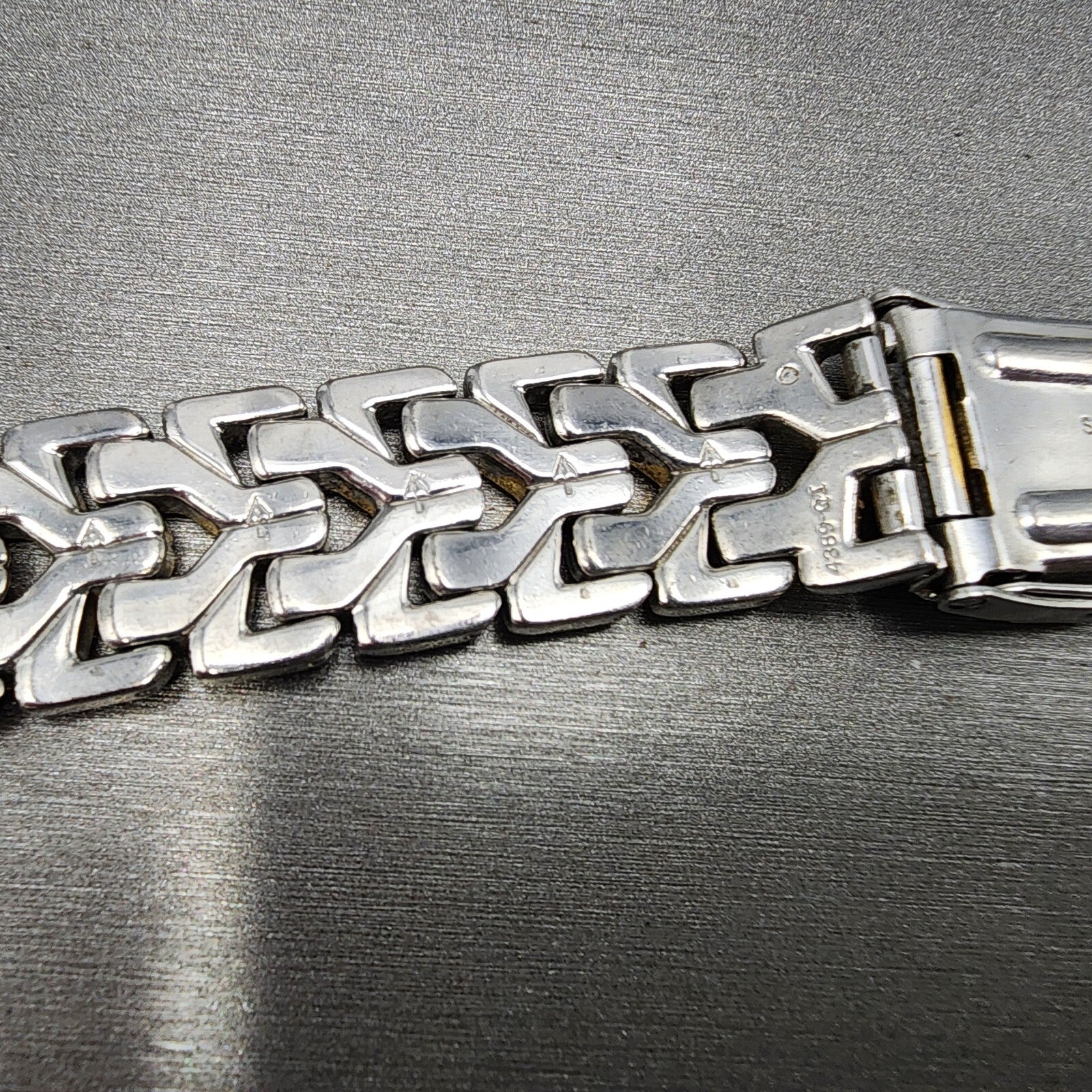 Seiko 7T326G20 Watch Case 37mm Two Tone Bracelet Round Chronogrpah Steel10