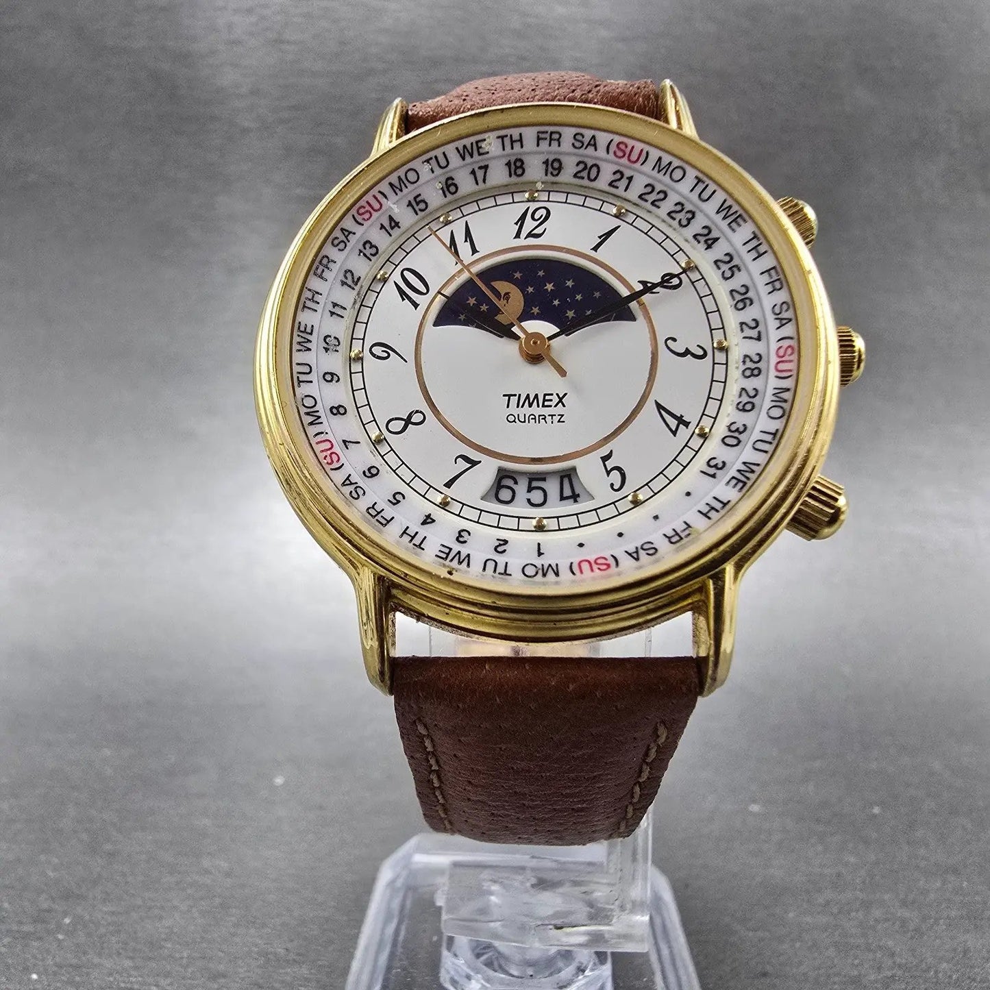 Timex Sun&Moon Watch Men 37mm White Dial Gold Tone Daydate Round New Battery NJ5