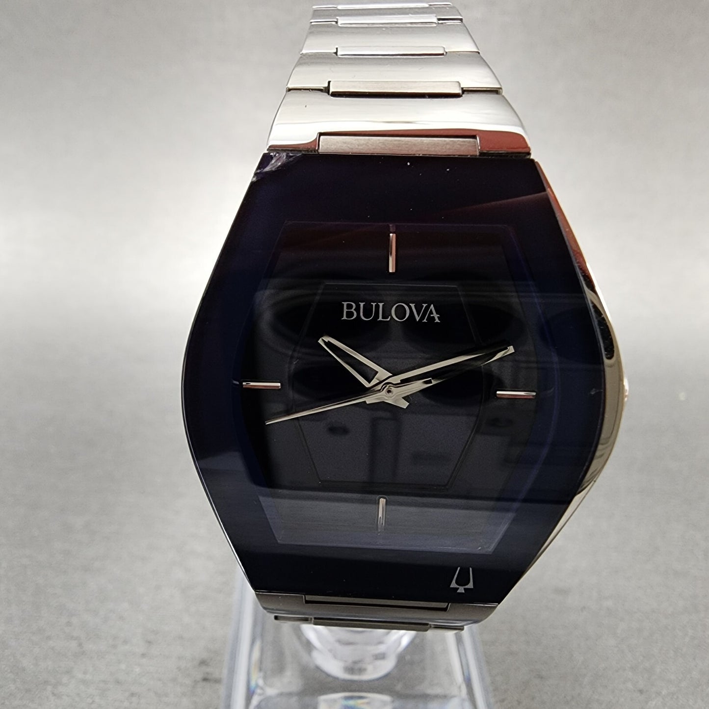 Bulova Futuro Watch Women 30mm Blue Dial Stainless Steel Tonneau 96L293 CHIPPED1