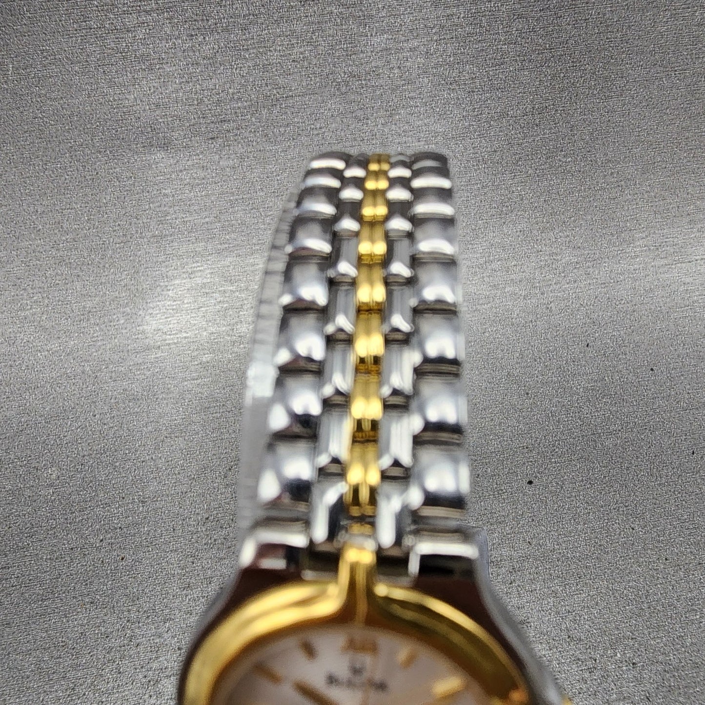 Bulova Watch Women 24mm White Dial two Tone Date Round 98M02 New Battery4
