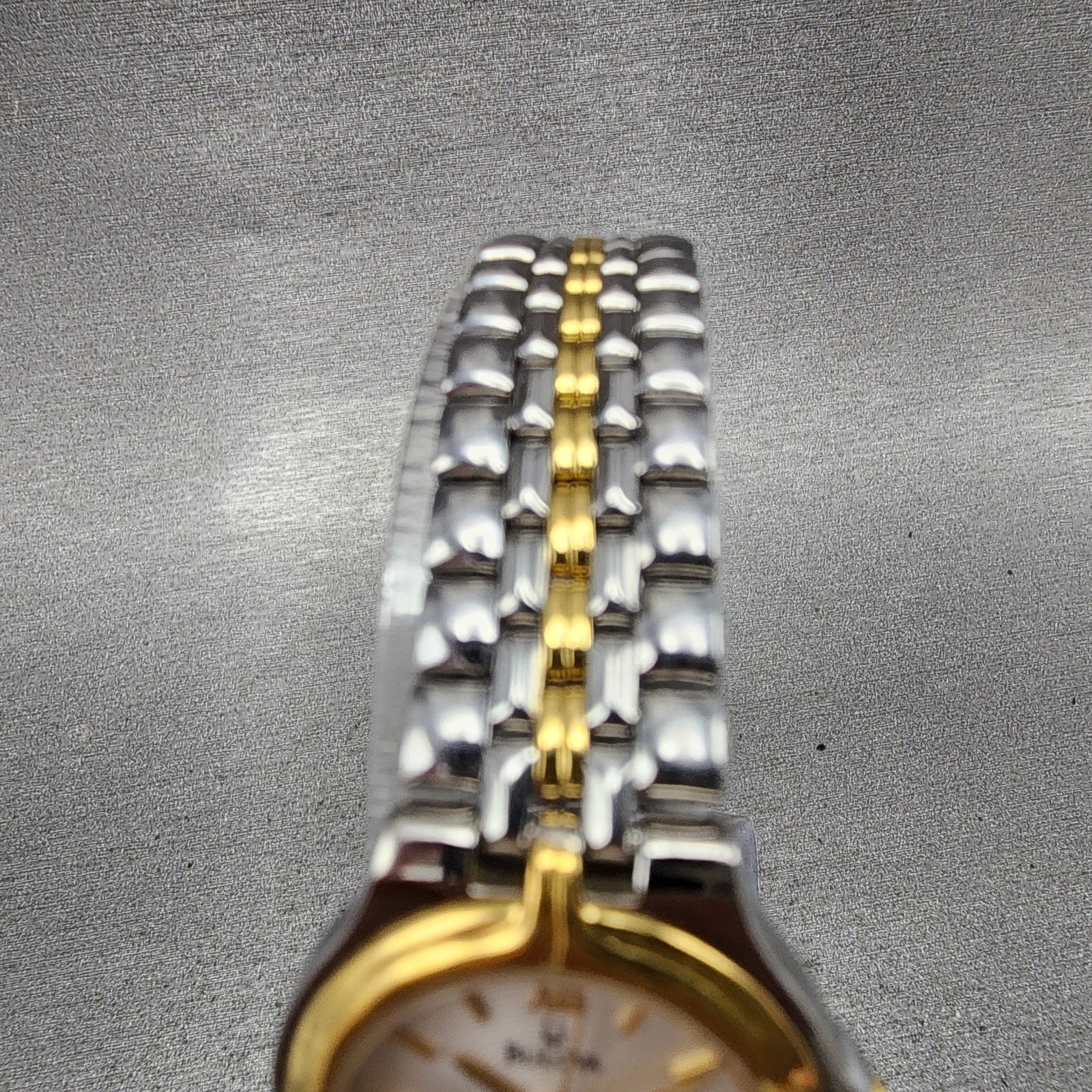 Bulova Watch Women 24mm White Dial two Tone Date Round 98M02 New Battery4
