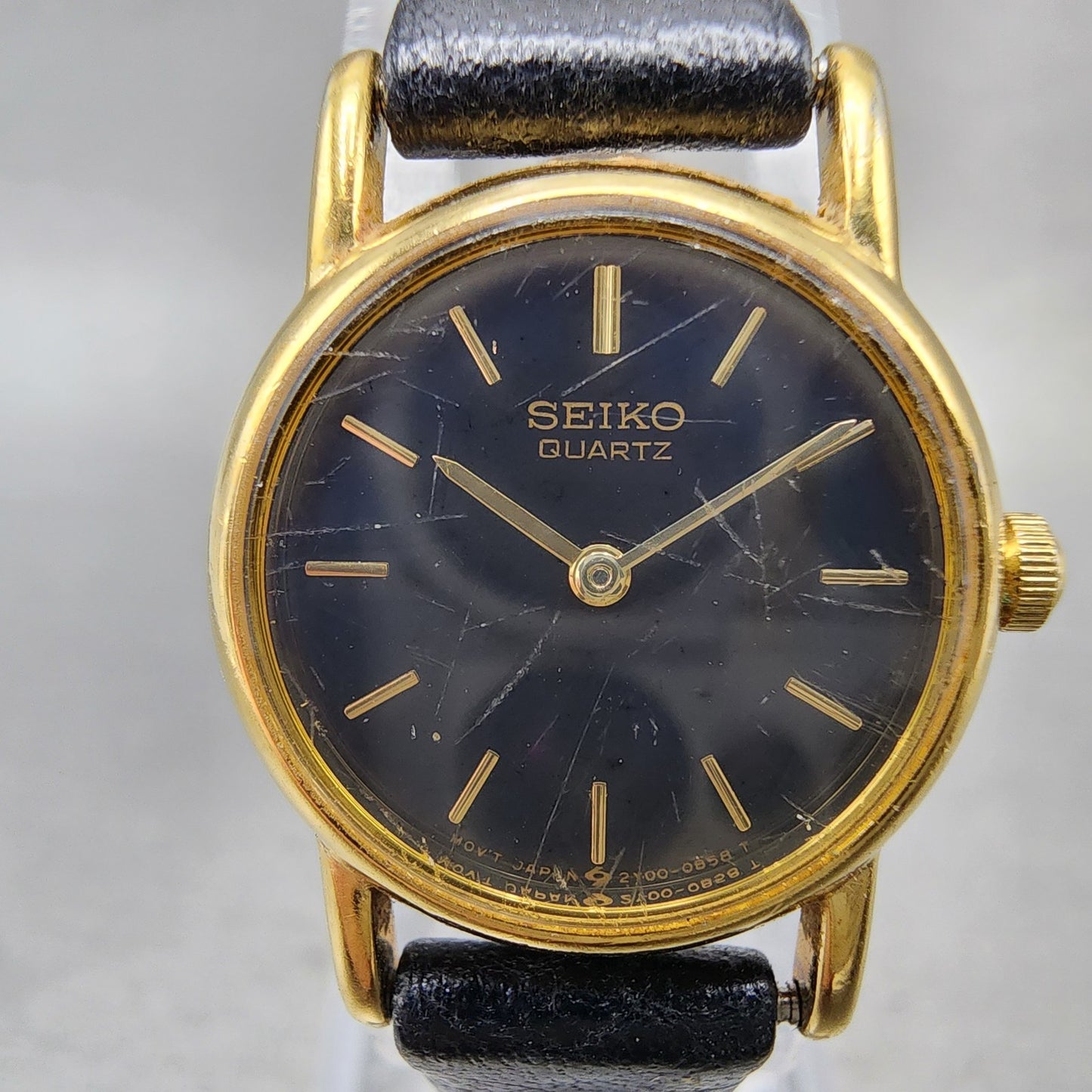 Seiko Watch Women 20mm Black Dial Gold Tone Round 2y000A19 New Battery Vintage1