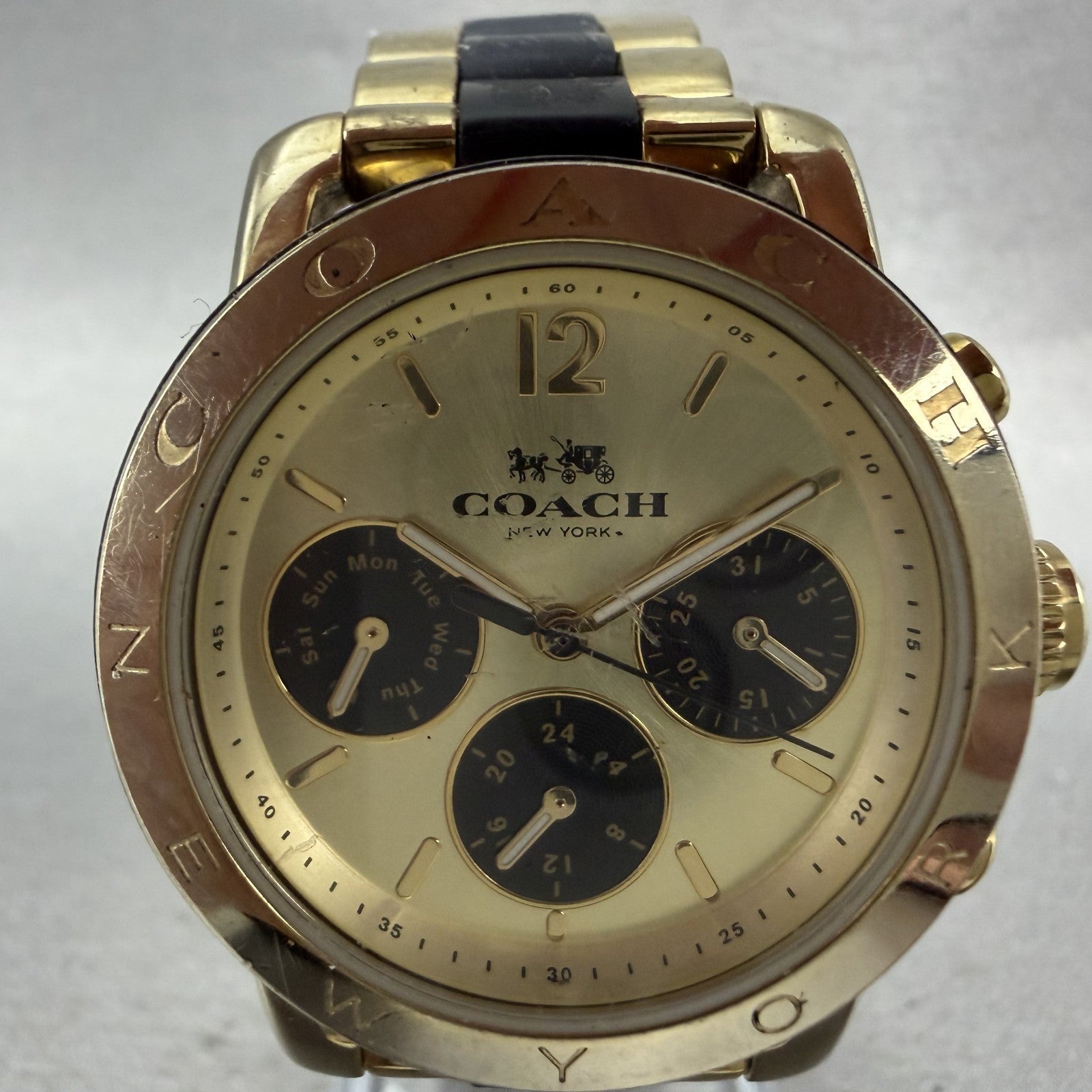 Coach Legacy Sport Watch Women 36mm Champagne Dial Gold Tone Round New Battery1