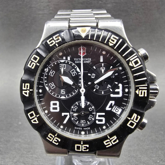 Victorinox Swiss Army Summit XLT Chrono Watch Men 41mm Black Dial steel Date0