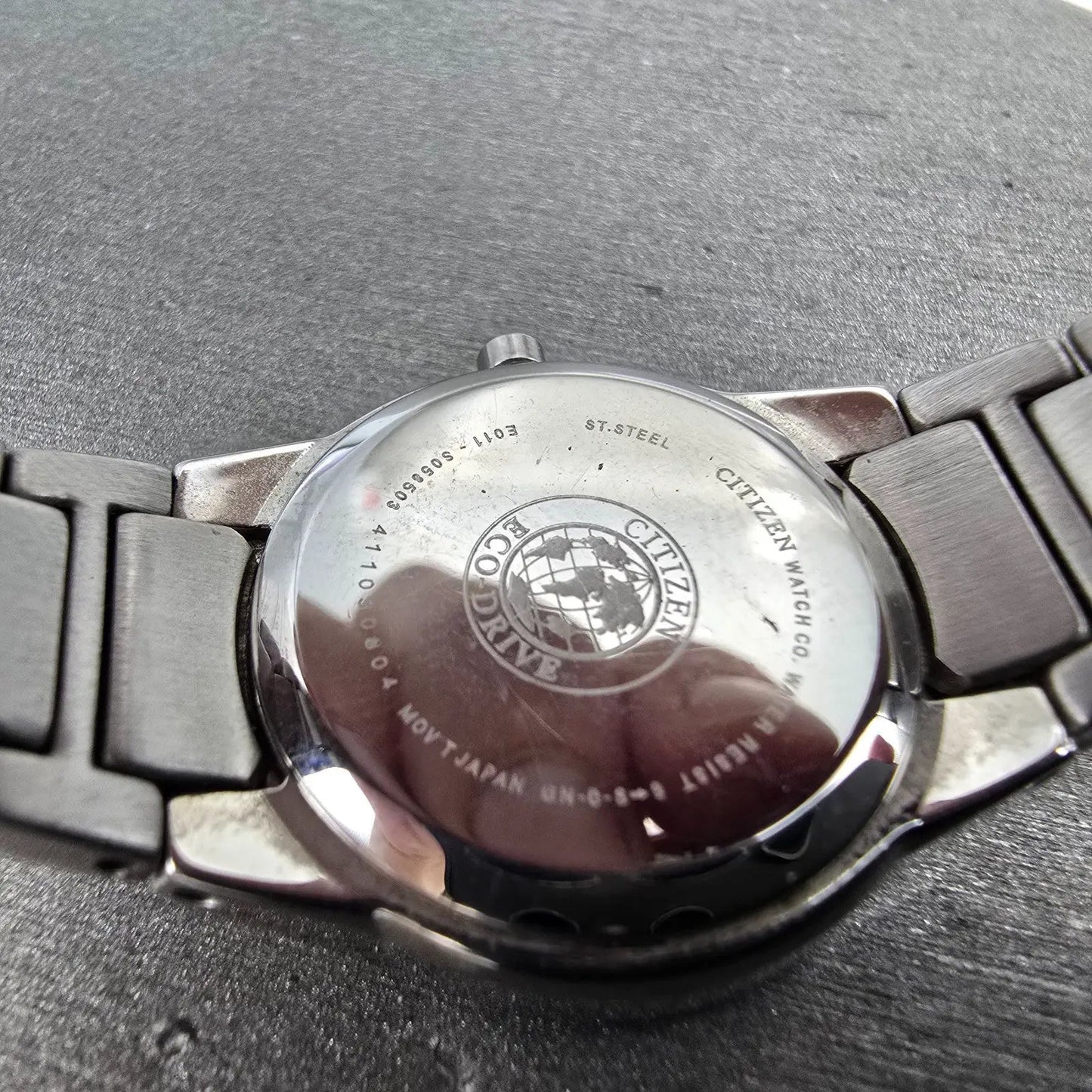 Citizen Eco-Drive Watch Women 25mm Black Dial Silver Tone Date E011-S058503 Runs10