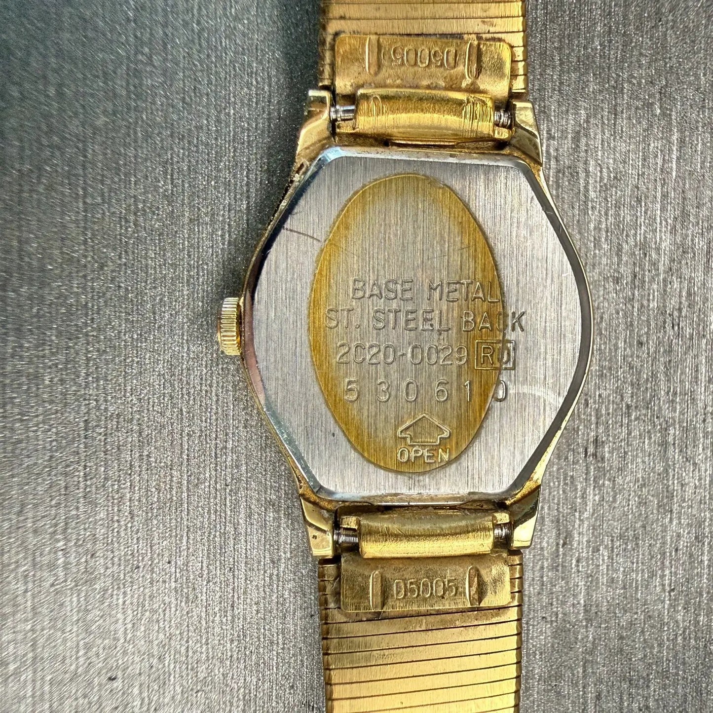 Seiko Watch Women 19mm Champagne Dial Gold Tone Round 2C20-0029 New Battery VTG10