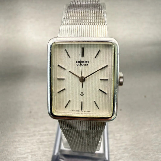 Seiko Watch Women 20mm Silver Dial Silver Tone Rectangle 2621-5200 New Battery0