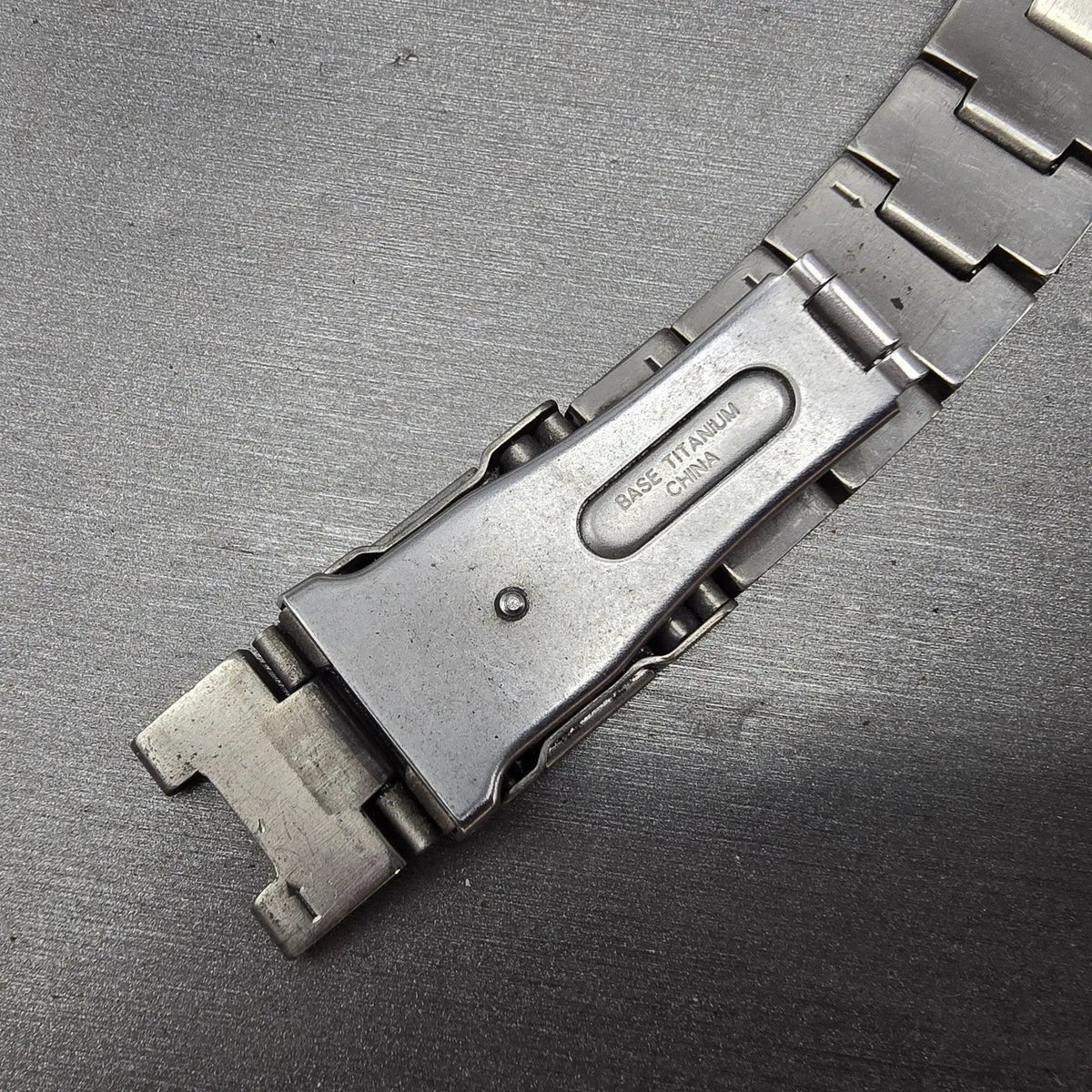 Casio Overland WTS Watch Men 39mm Gray Dial Titanium Date OVW-100TDJ  PARTS17