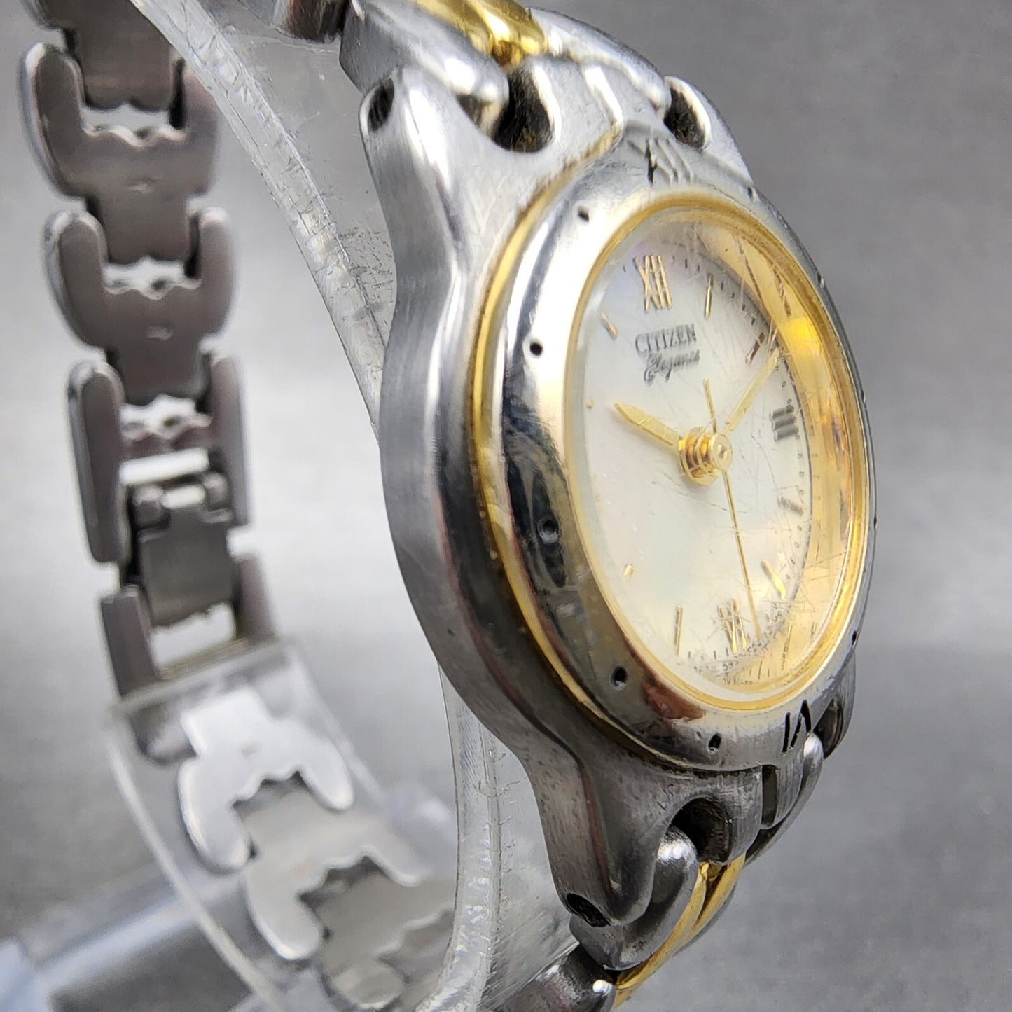 Citizen Elegance Watch Women 23mm MOP Dial Two Tone Round 5930F91334 New Batt3
