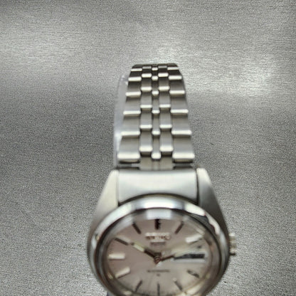 Seiko 5 Automatic Watch Women 25mm White Dial Silver Tone Daydat Round 610675204
