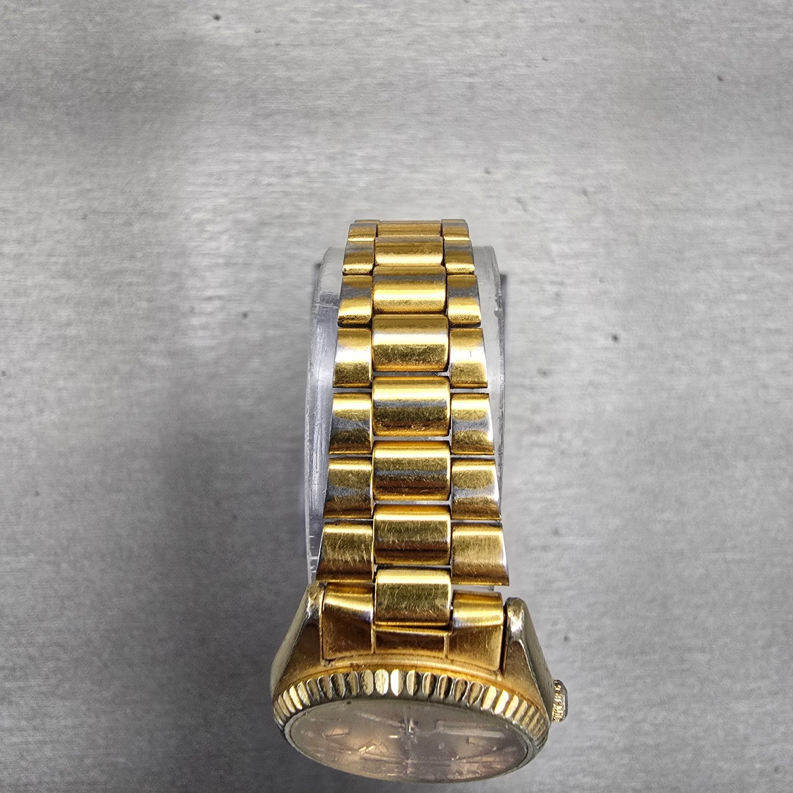 Seiko SQ Watch Women 24mm Gold Dial Gold Tone Daydate Round 2A20-0030 New Batt4